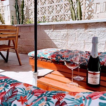 Garden Boutique Apartment El Faro Exterior photo